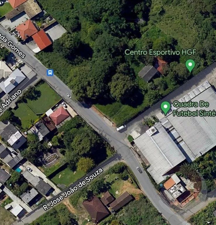 Terreno para venda em Fundos com 600 m² — foto principal
