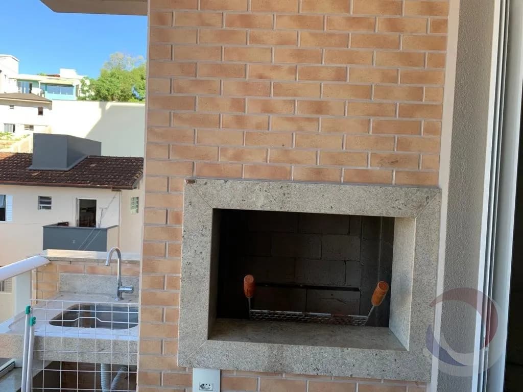 Apartamento para venda com 2 dormitórios em Pantanal com 68 m² — foto 3