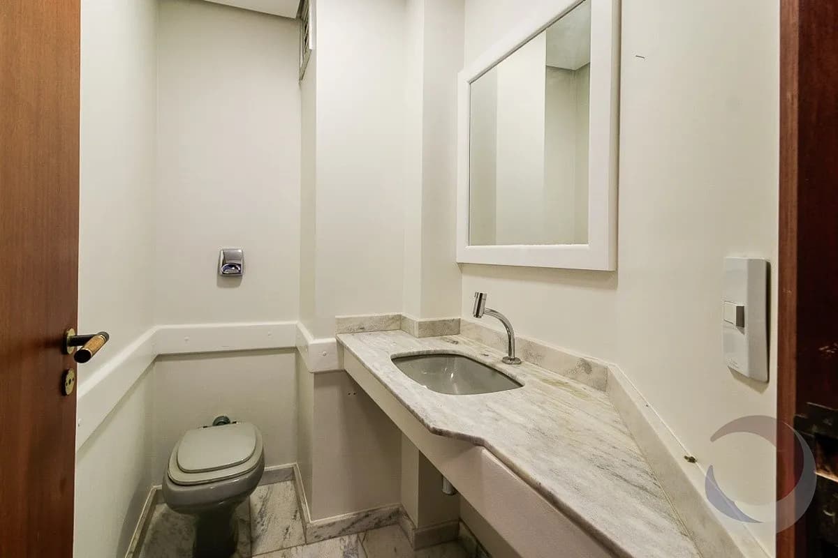 Apartamento para venda com 3 dormitórios em Centro com 156 m² — foto 4