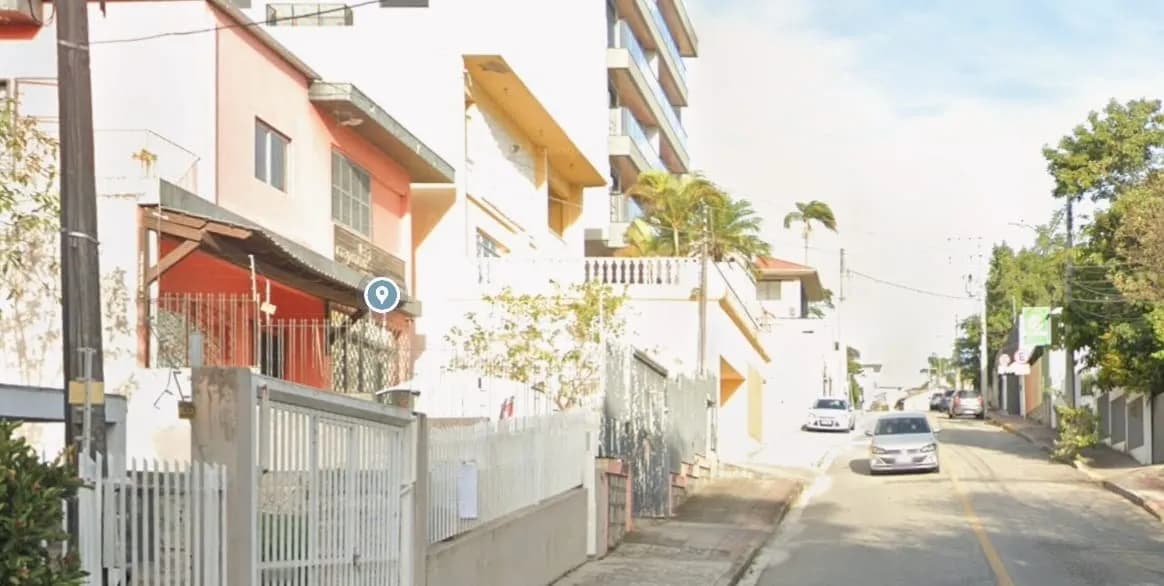 Terreno para venda em Coqueiros com 237 m² — foto 2