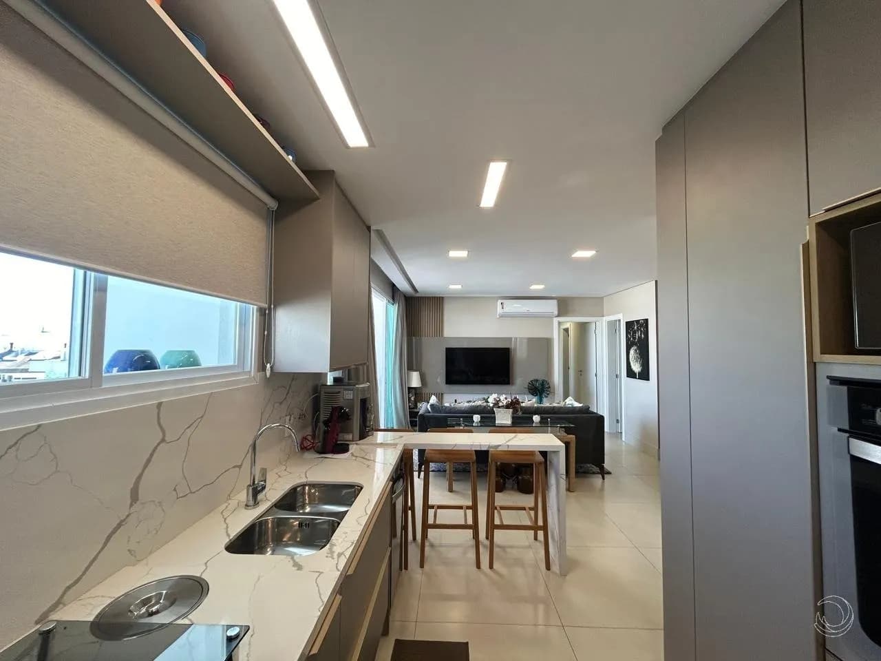 Cobertura para venda com 3 dormitórios em Jurerê com 166 m² — foto 2