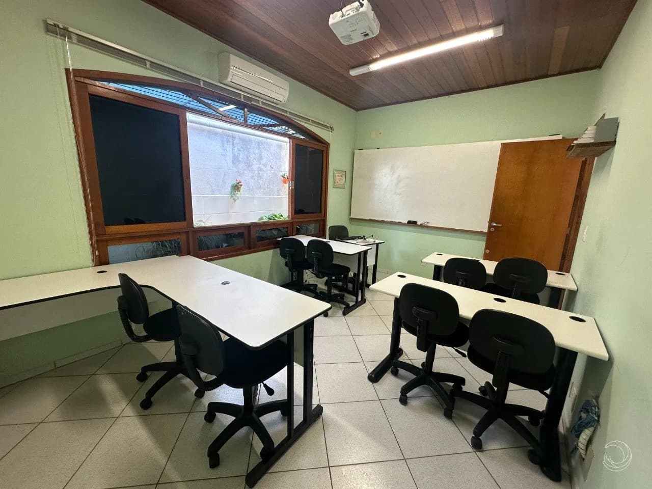 Casa para venda com 4 dormitórios em Centro com 120 m² — foto 4