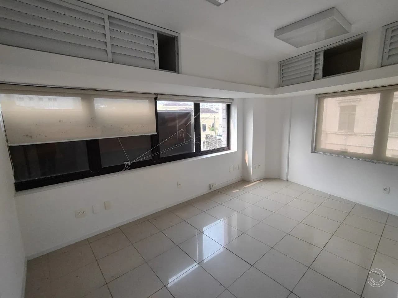 Sala comercial para venda em Centro com 410 m² — foto 5