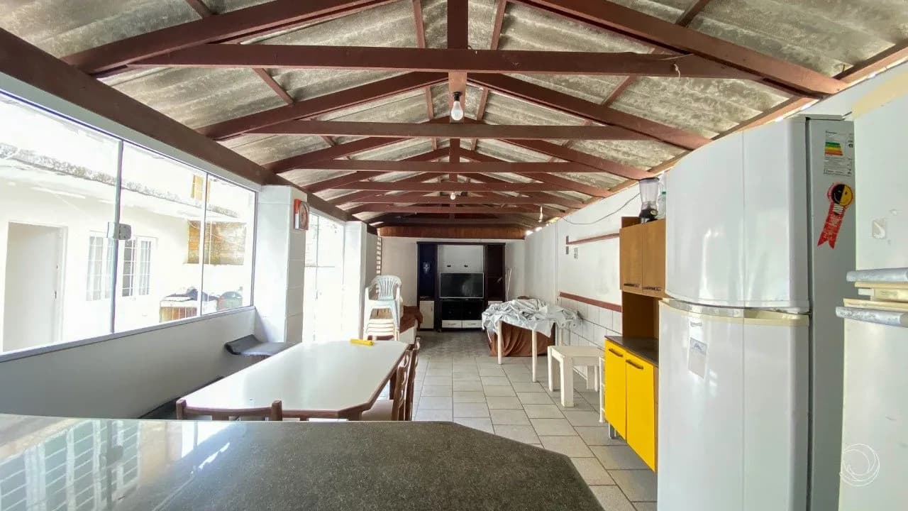 Casa para venda com 10 dormitórios em Trindade com 77 m² — foto principal