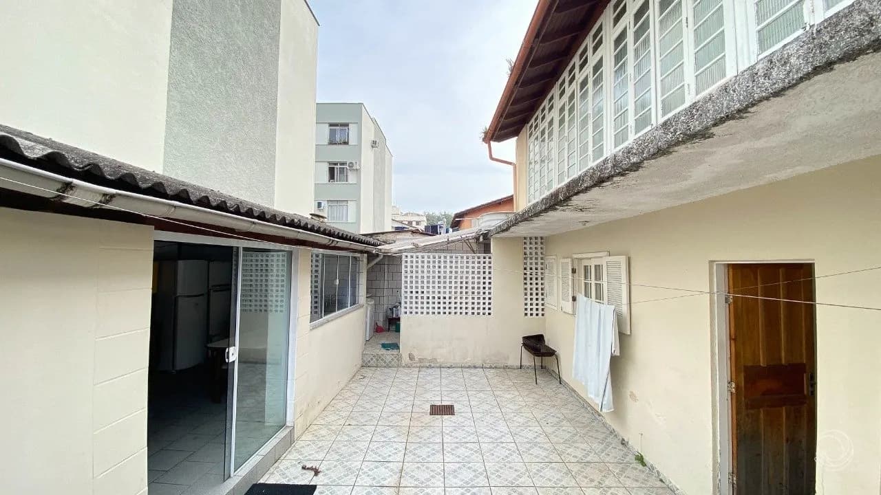 Casa para venda com 10 dormitórios em Trindade com 77 m² — foto 3