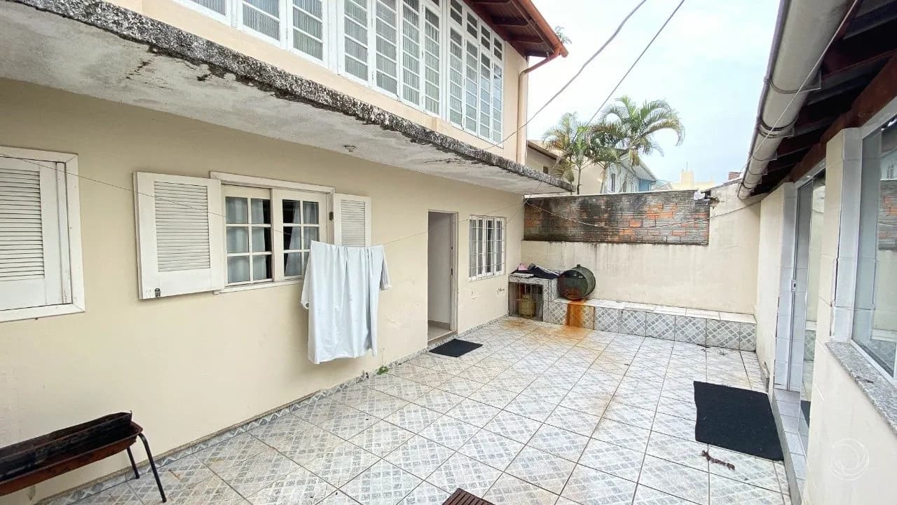 Casa para venda com 10 dormitórios em Trindade com 77 m² — foto 4