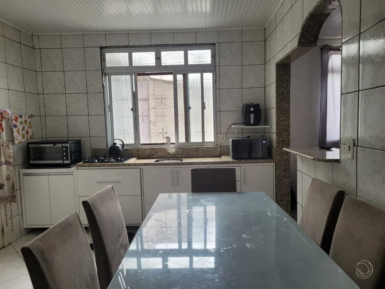 Casa para venda com 2 dormitórios em Estreito com 85 m² — foto principal