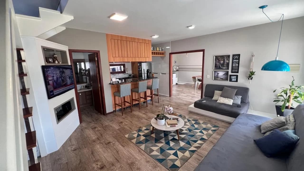 Casa para venda com 2 dormitórios em Campeche com 190 m² — foto principal