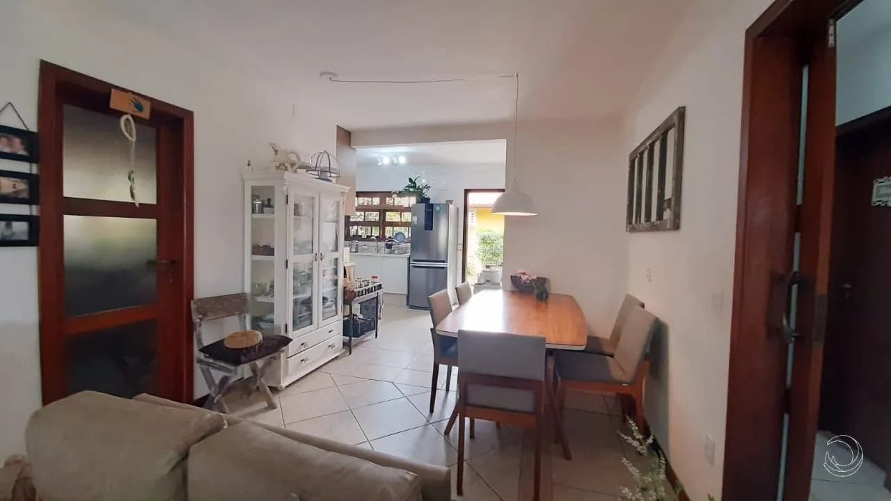 Casa para venda com 3 dormitórios em Canasvieiras com 126 m² — foto 5