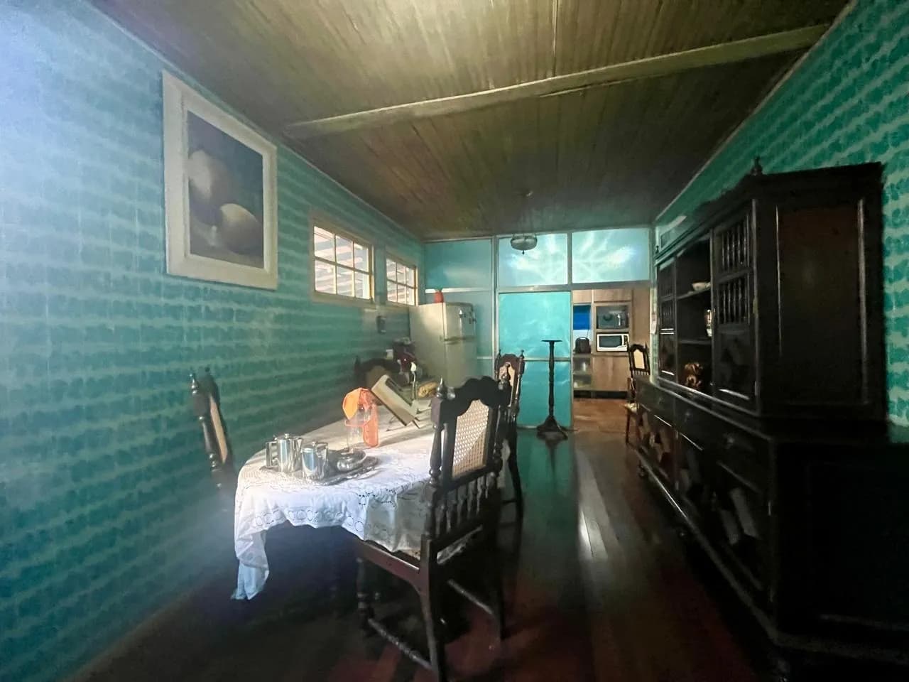 Casa para venda com 3 dormitórios em Balneário Do Estreito com 306 m²