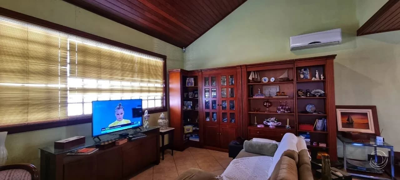 Casa para venda com 3 dormitórios em Carianos com 199 m² — foto 3