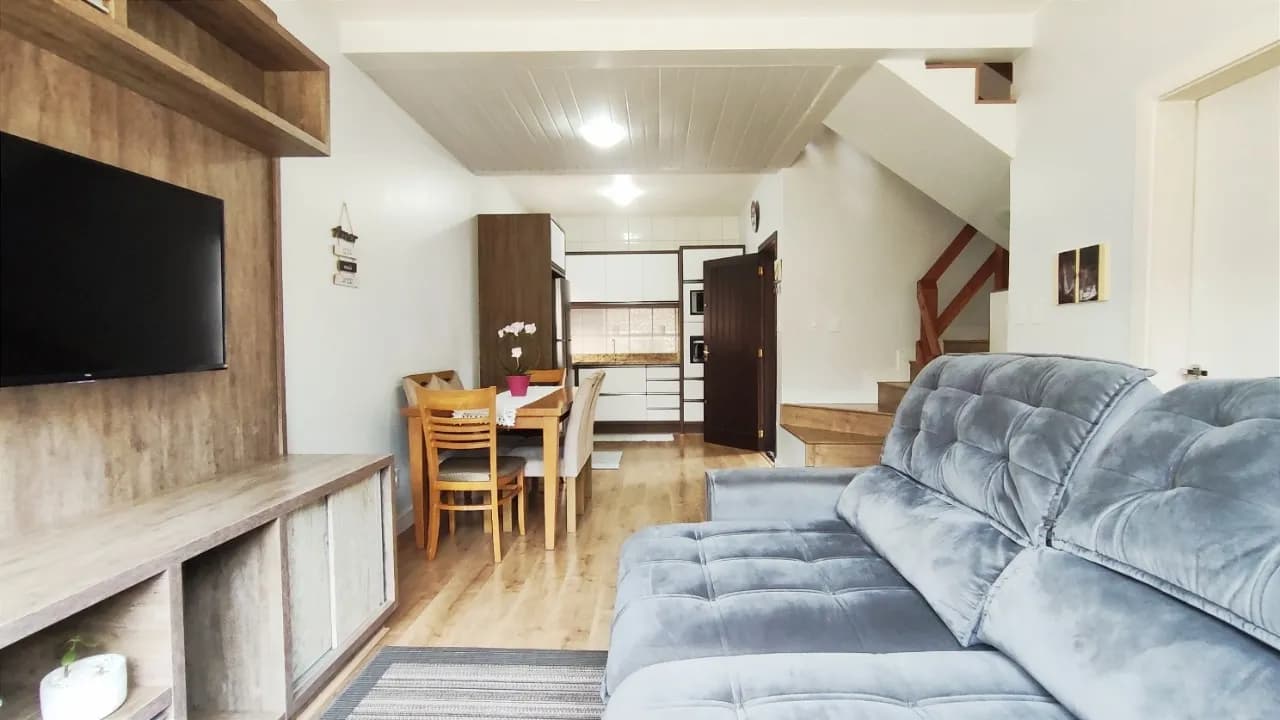Casa para venda com 2 dormitórios em Morro Das Pedras com 74 m² — foto principal