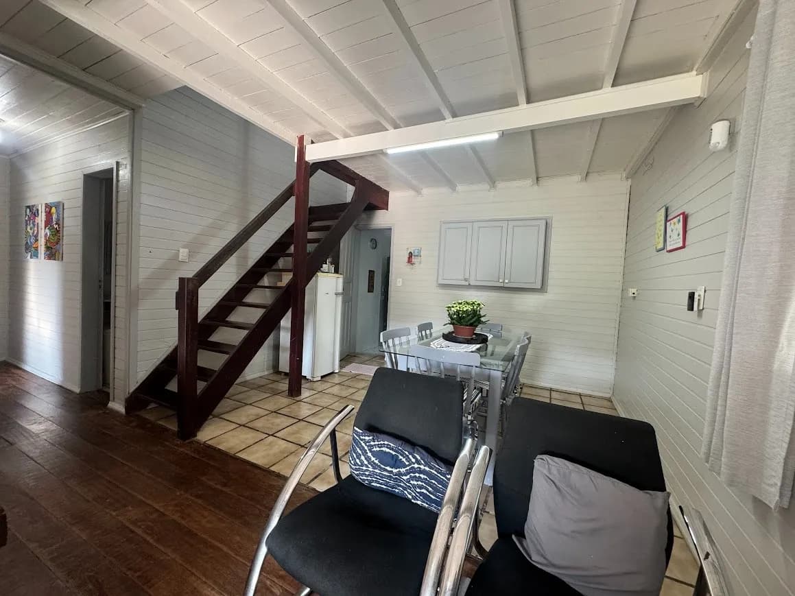 Casa para venda com 4 dormitórios em Campeche com 120 m² — foto 2