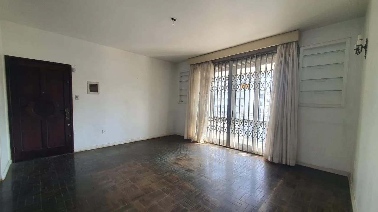 Casa para venda com 3 dormitórios em Agronômica com 155 m² — foto principal