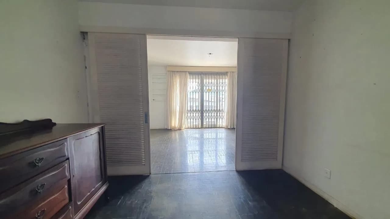 Casa para venda com 3 dormitórios em Agronômica com 155 m² — foto 3