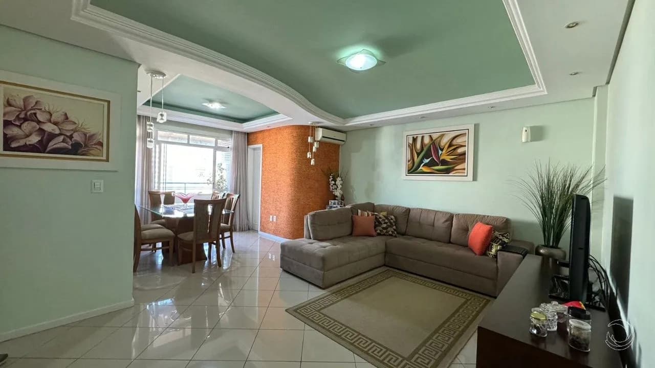 Apartamento para venda com 3 dormitórios em Campinas com 128 m² — foto principal