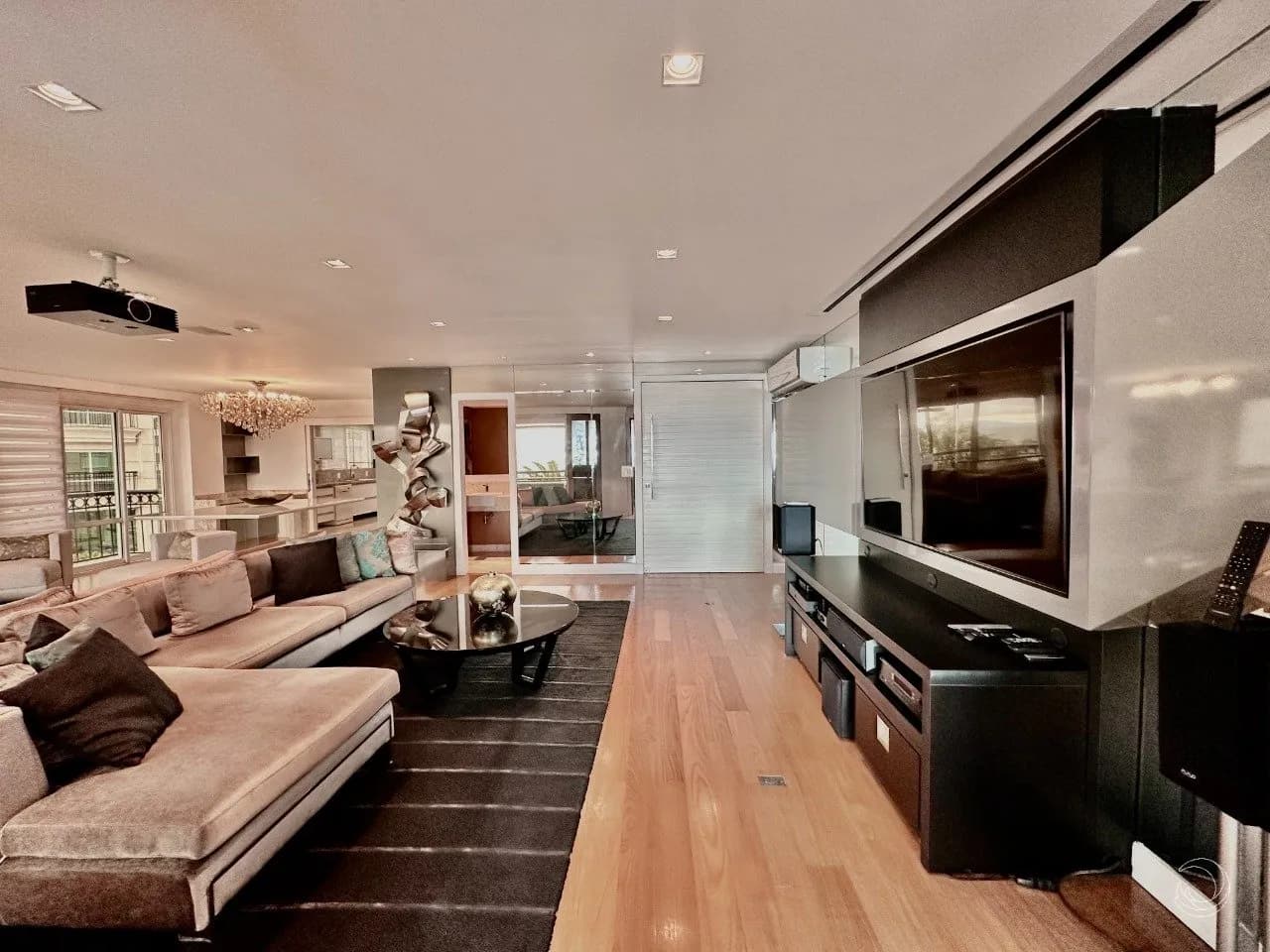 Apartamento para venda com 3 dormitórios em Agronômica com 316 m² — foto 3