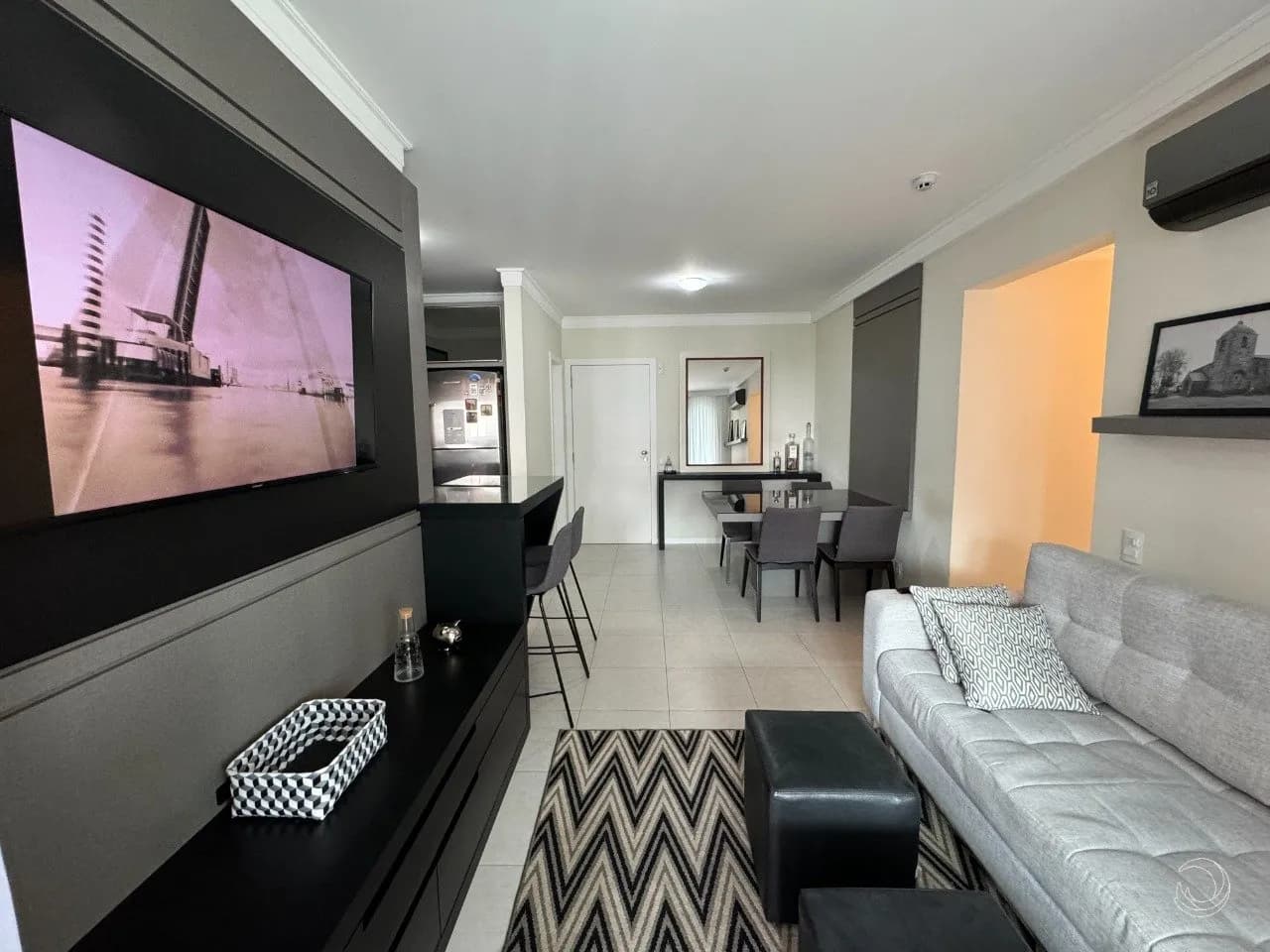 Apartamento para venda com 2 dormitórios em Jardim Atlântico com 72 m² — foto principal