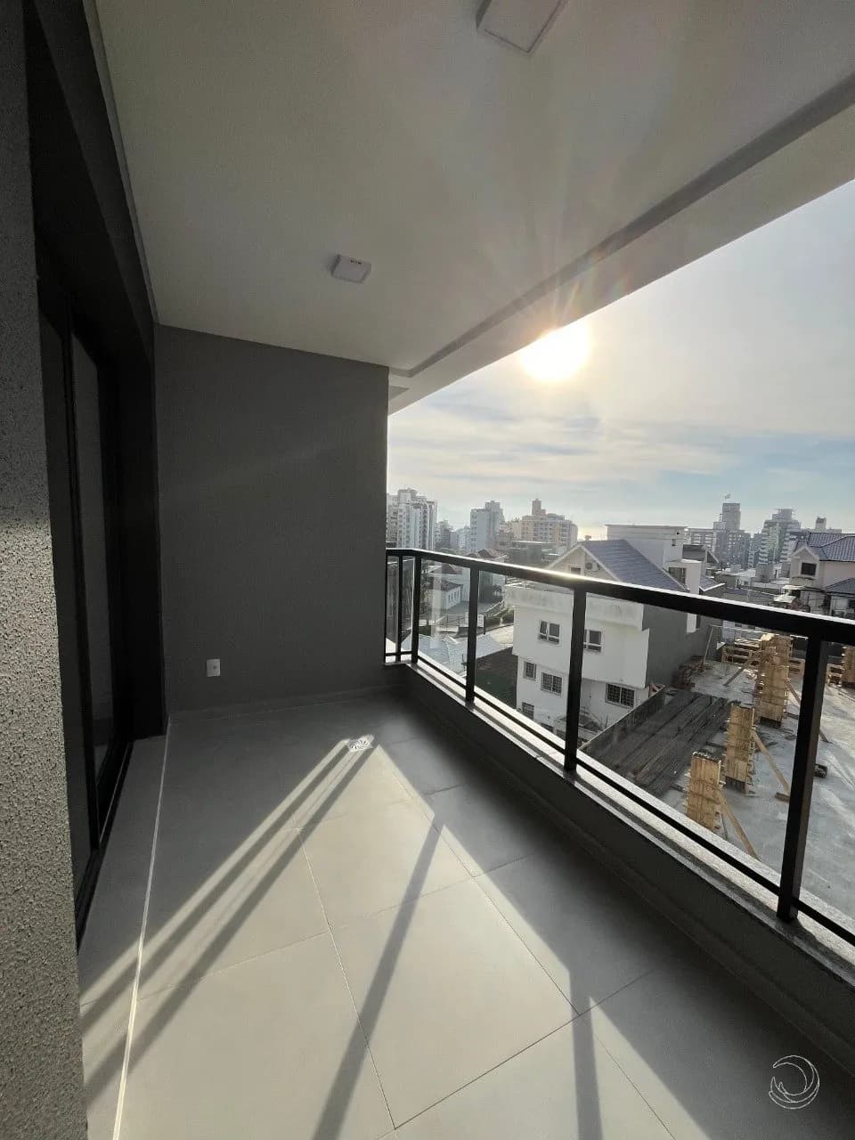 Apartamento para venda com 3 dormitórios em Centro com 110 m² — foto 3