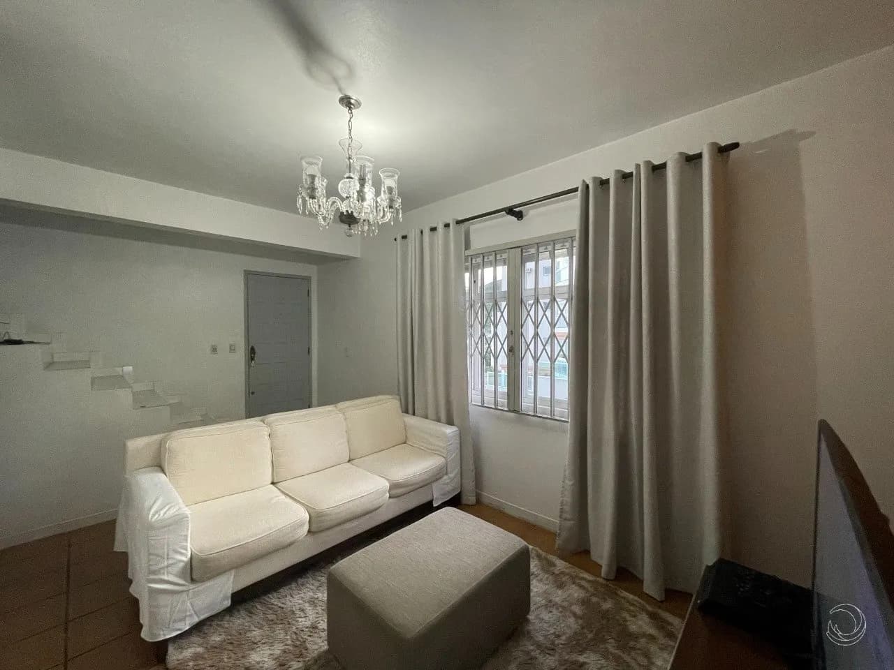 Casa para venda com 3 dormitórios em Saco Dos Limões com 150 m²