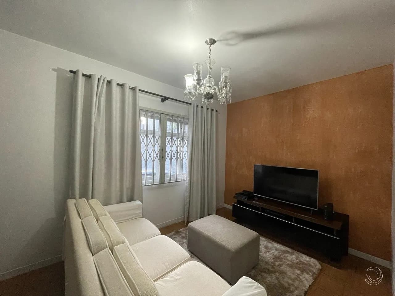 Casa para venda com 3 dormitórios em Saco Dos Limões com 150 m² — foto 2