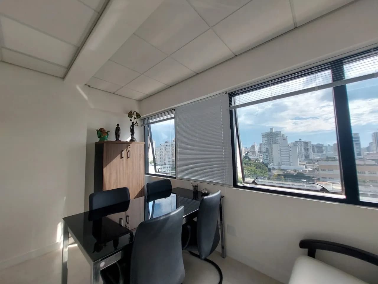 Sala comercial para venda em Estreito com 37 m² — foto 2