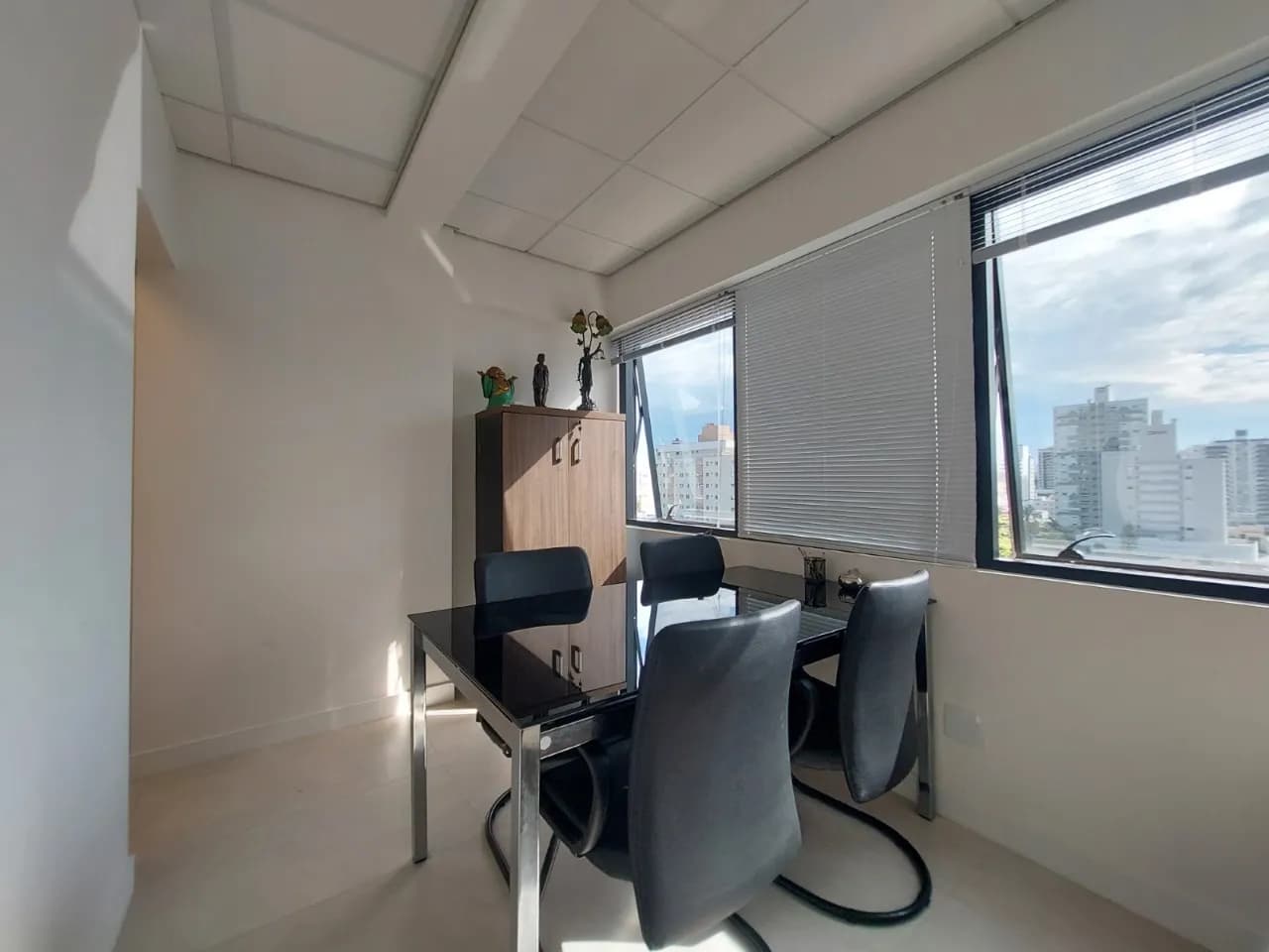 Sala comercial para venda em Estreito com 37 m² — foto principal