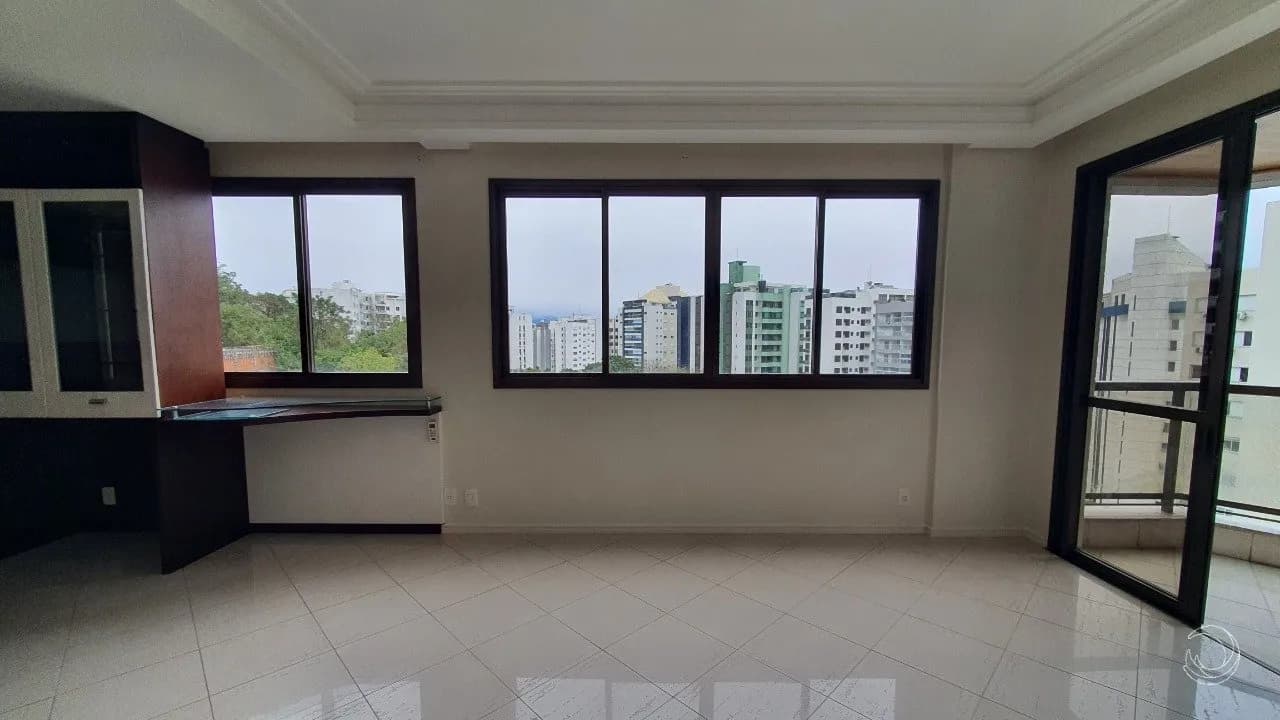 Apartamento para venda com 3 dormitórios em Agronômica com 121 m² — foto 5