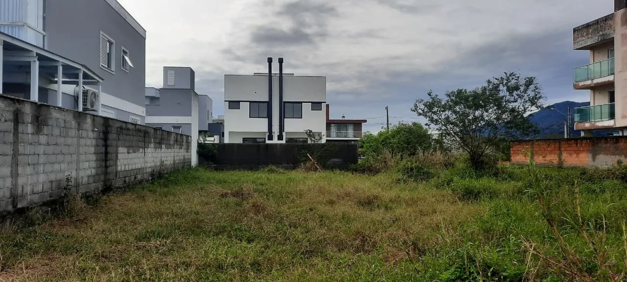 Terreno para venda em Carianos com 360 m² — foto 2