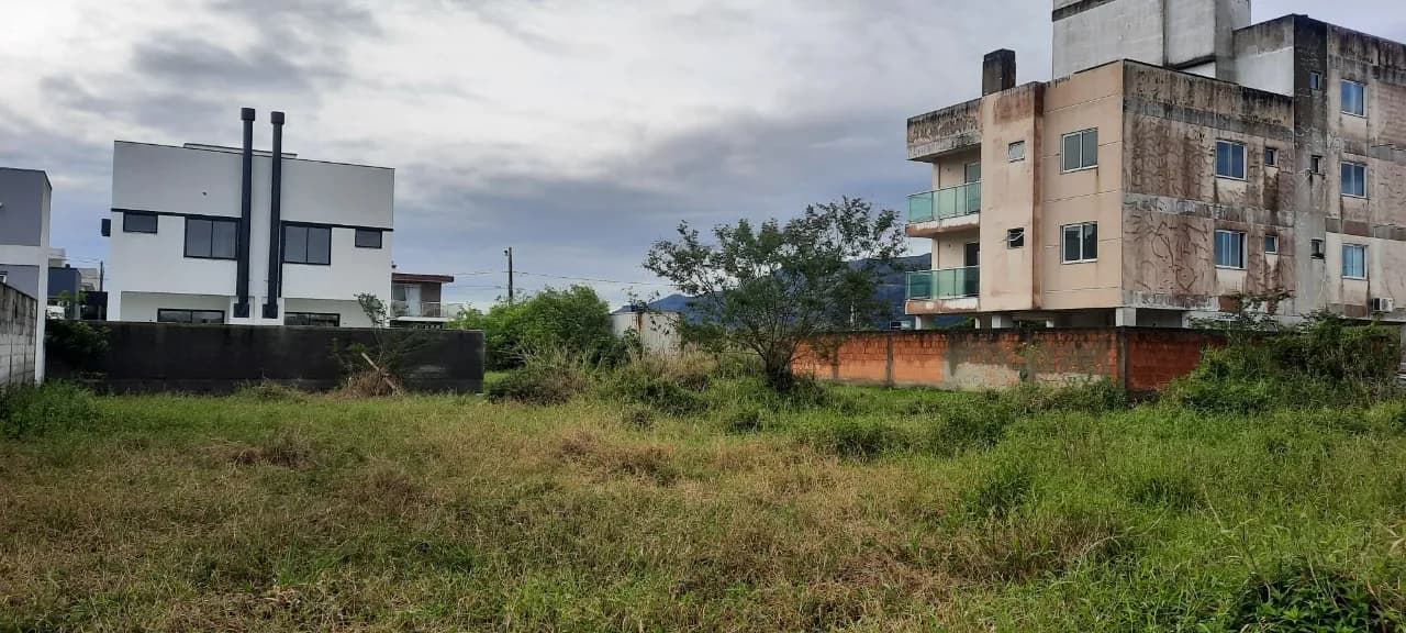 Terreno para venda em Carianos com 360 m² — foto 3
