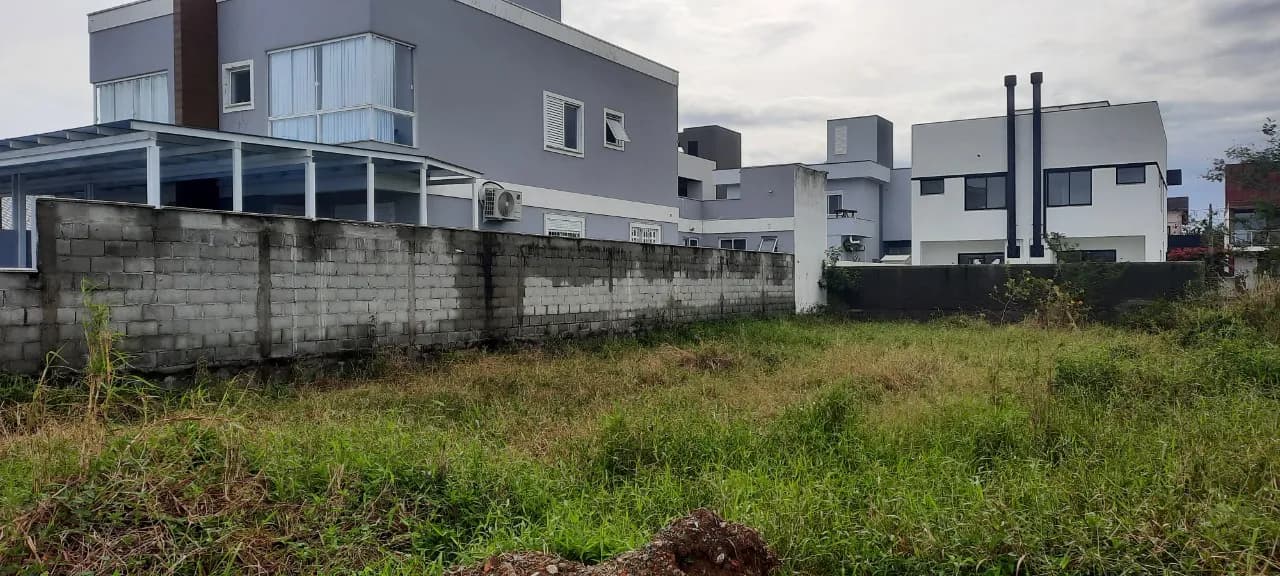 Terreno para venda em Carianos com 360 m² — foto 4