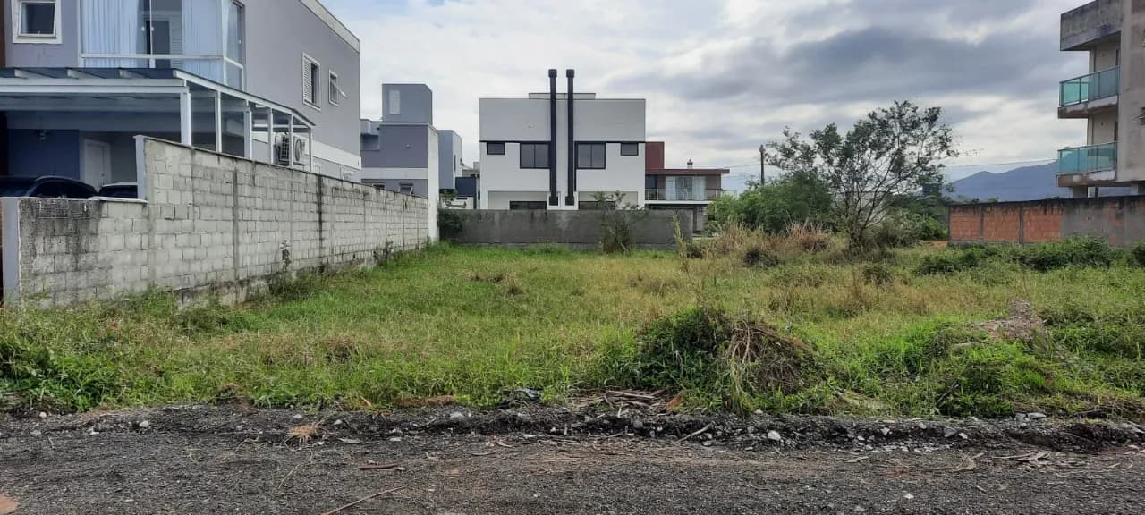 Terreno para venda em Carianos com 360 m² — foto 5