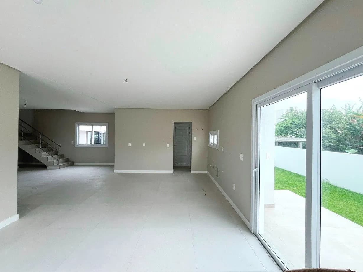 Casa para venda com 3 dormitórios em Daniela com 199 m² — foto 5