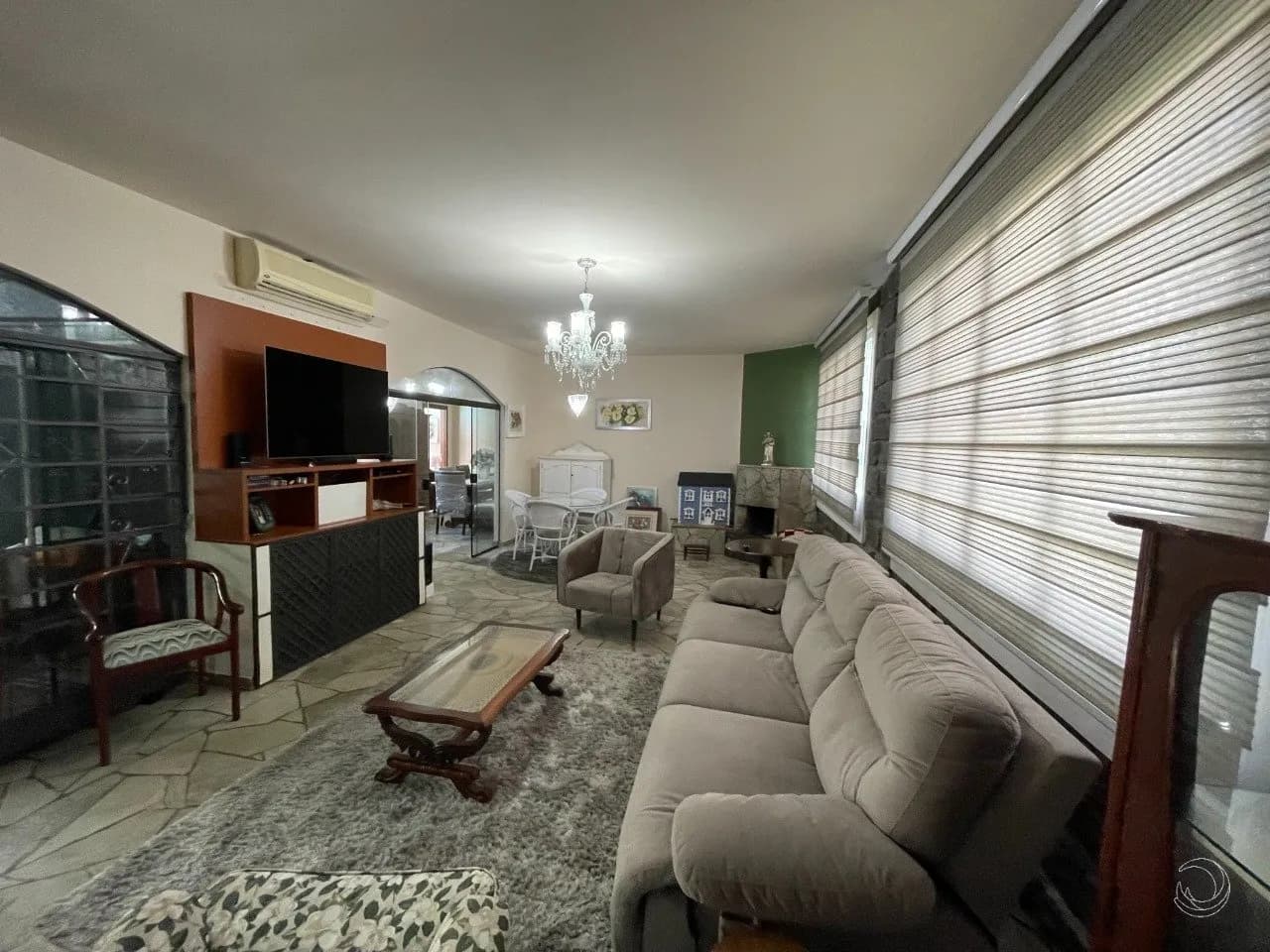 Casa para venda com 6 dormitórios em Canasvieiras com 343 m² — foto 3
