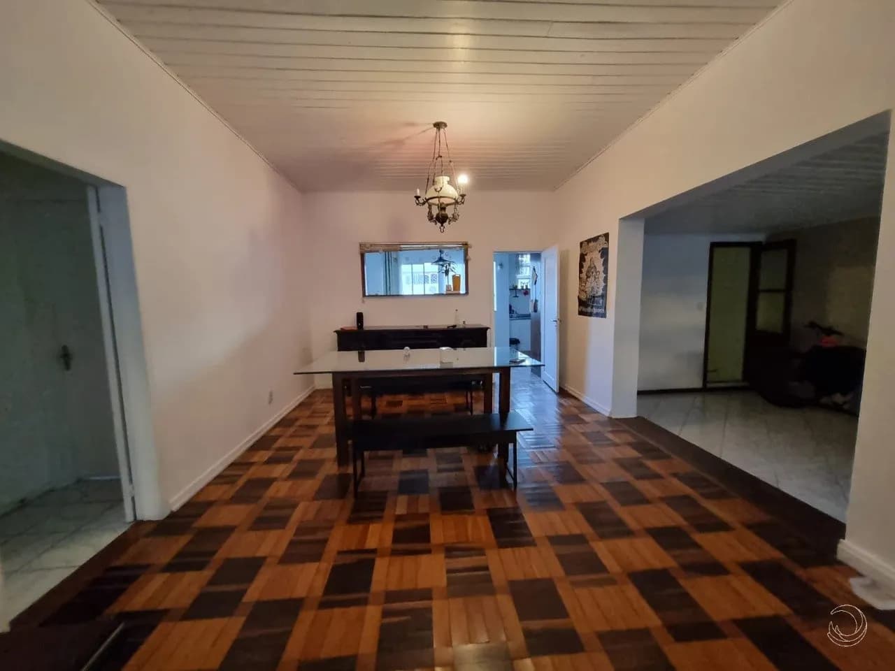 Casa para venda com 4 dormitórios em Centro com 102 m² — foto principal