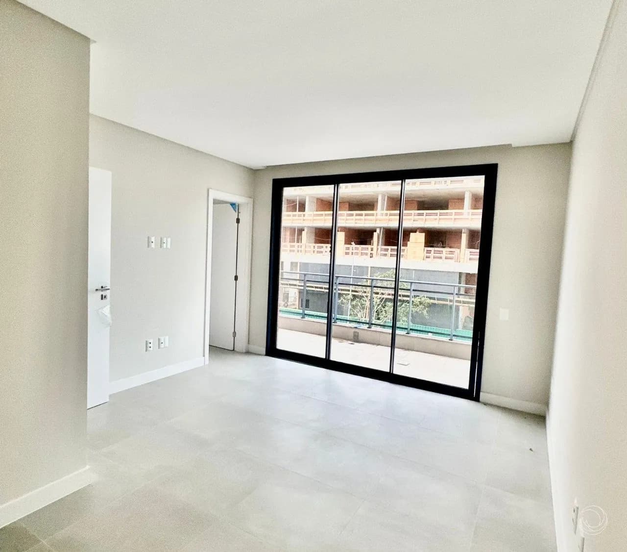Apartamento para venda com 3 dormitórios em Pedra Branca com 242 m² — foto 3