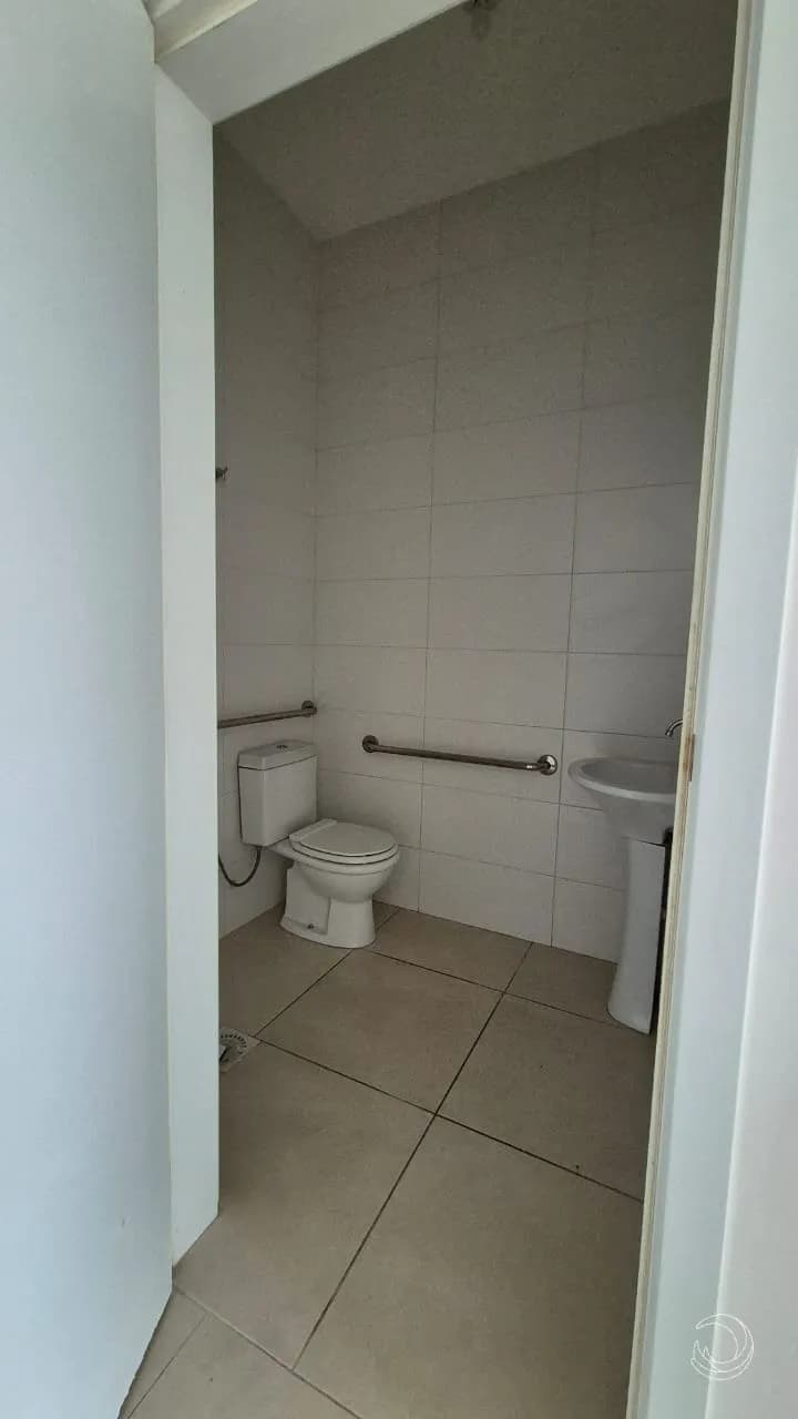 Loja para venda em Pantanal com 54 m² — foto 4