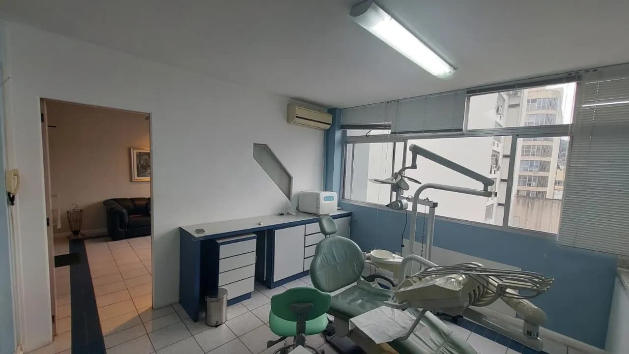 Sala comercial para venda em Centro com 56 m² — foto 4