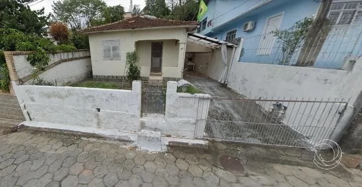 Terreno para venda em Trindade com 600 m² — foto principal
