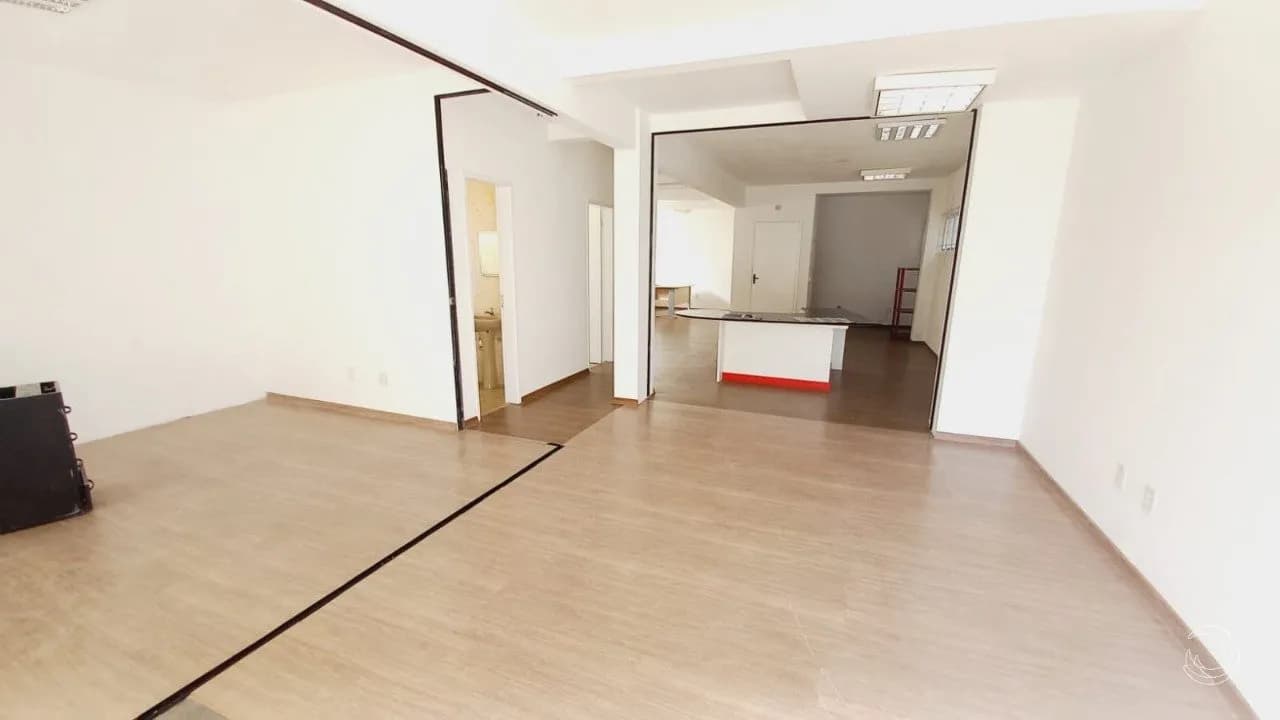 Sala comercial para venda em Estreito com 92 m²