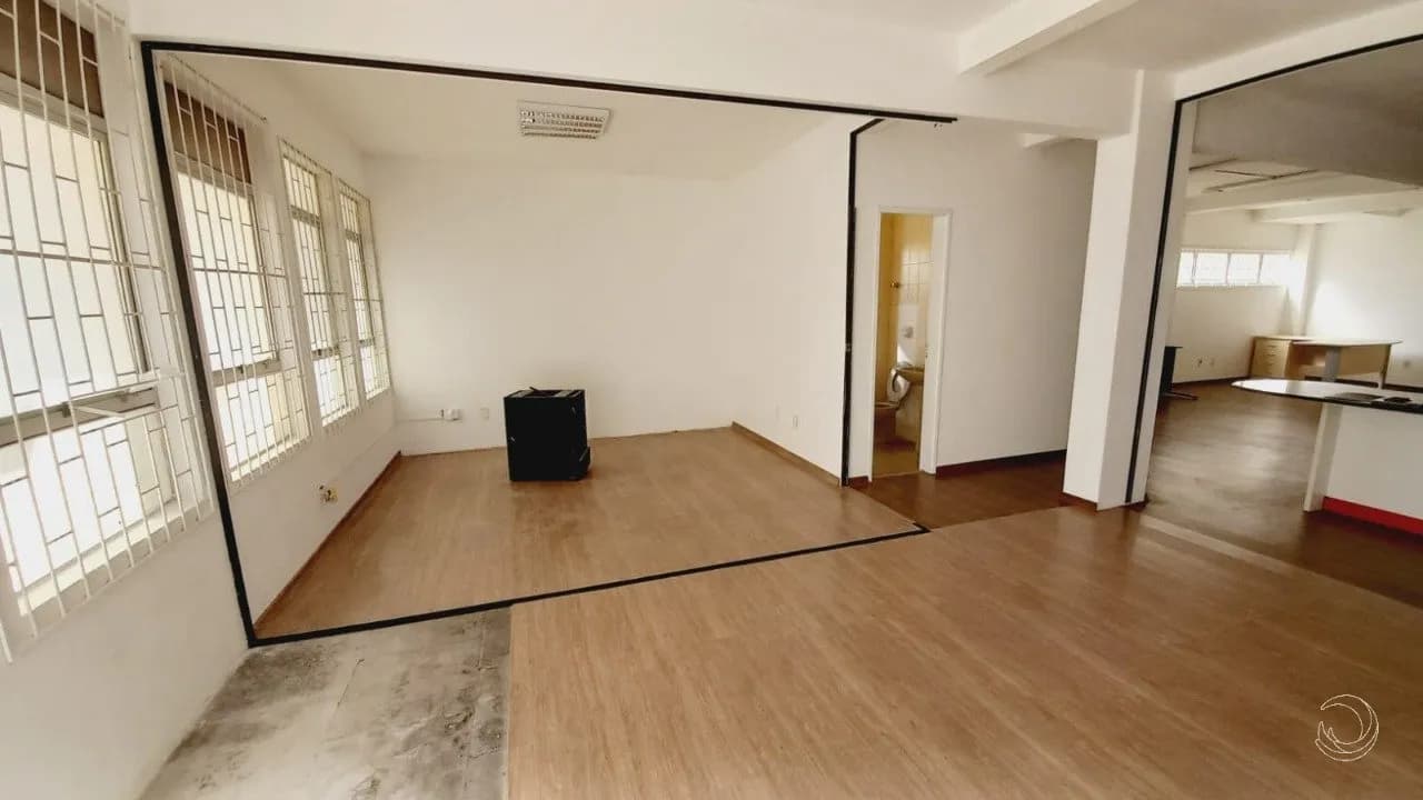 Sala comercial para venda em Estreito com 92 m² — foto 2