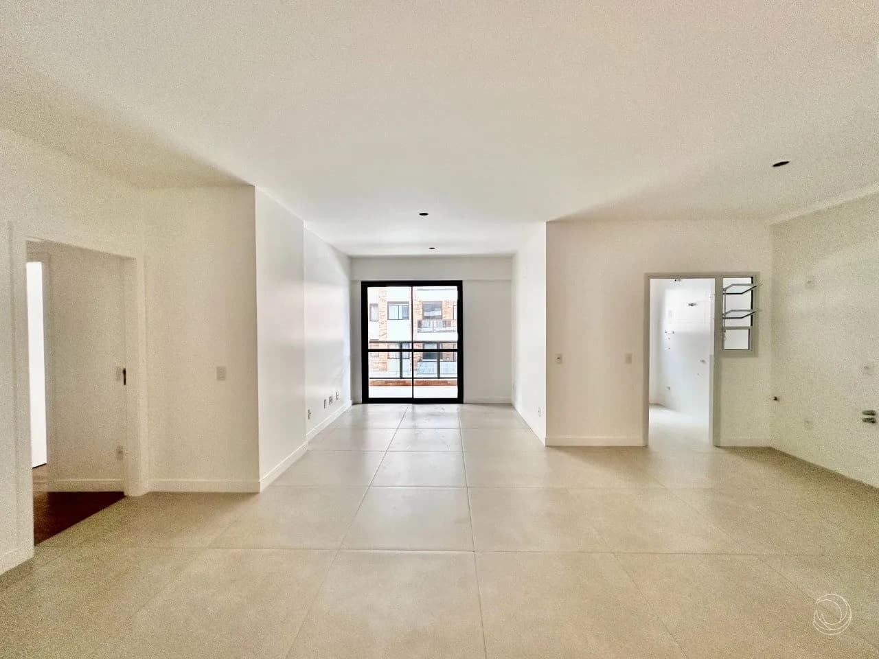 Apartamento para venda com 3 dormitórios em Itacorubi com 101 m² — foto 4