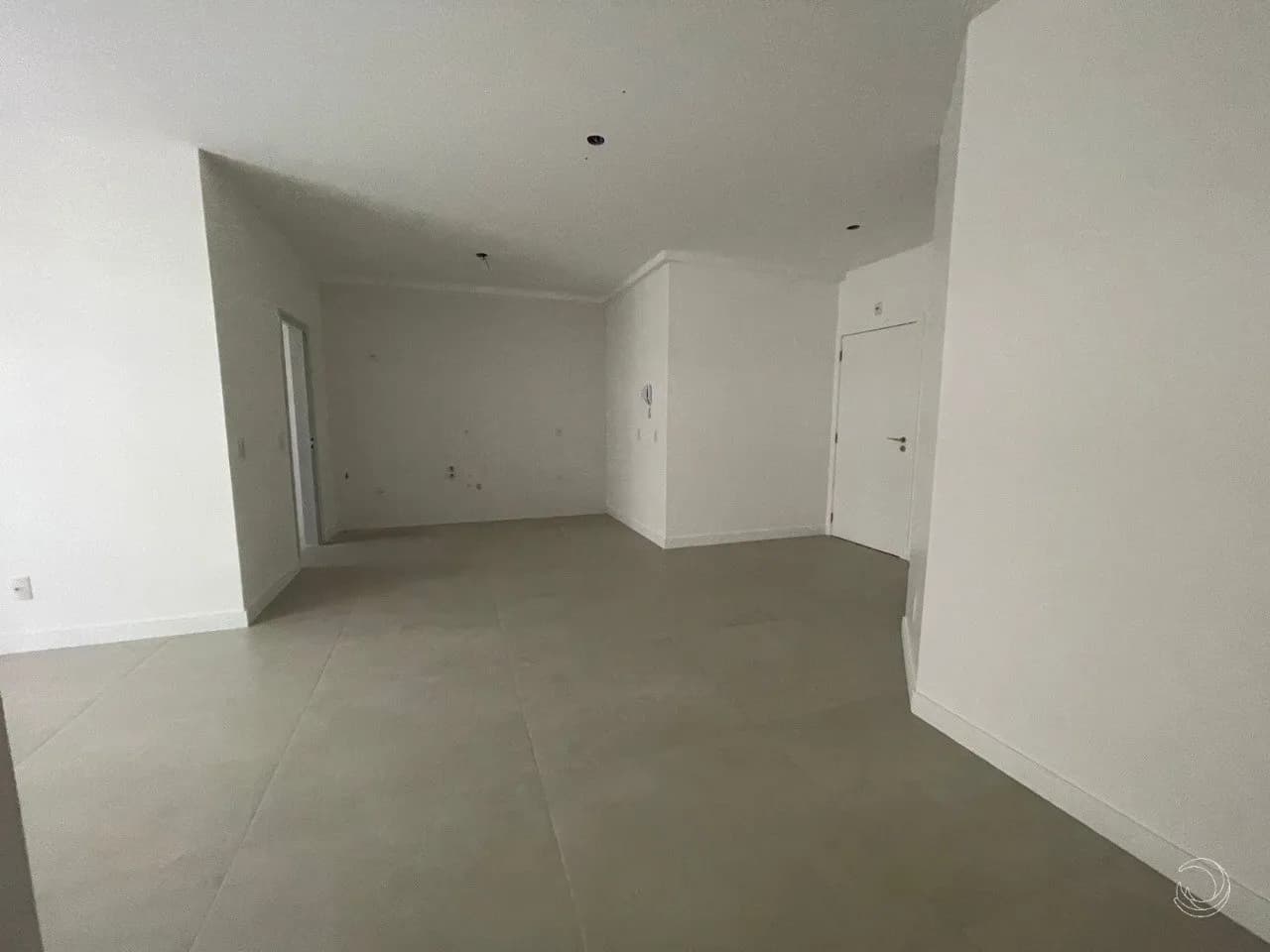 Apartamento para venda com 3 dormitórios em Itacorubi com 98 m² — foto principal