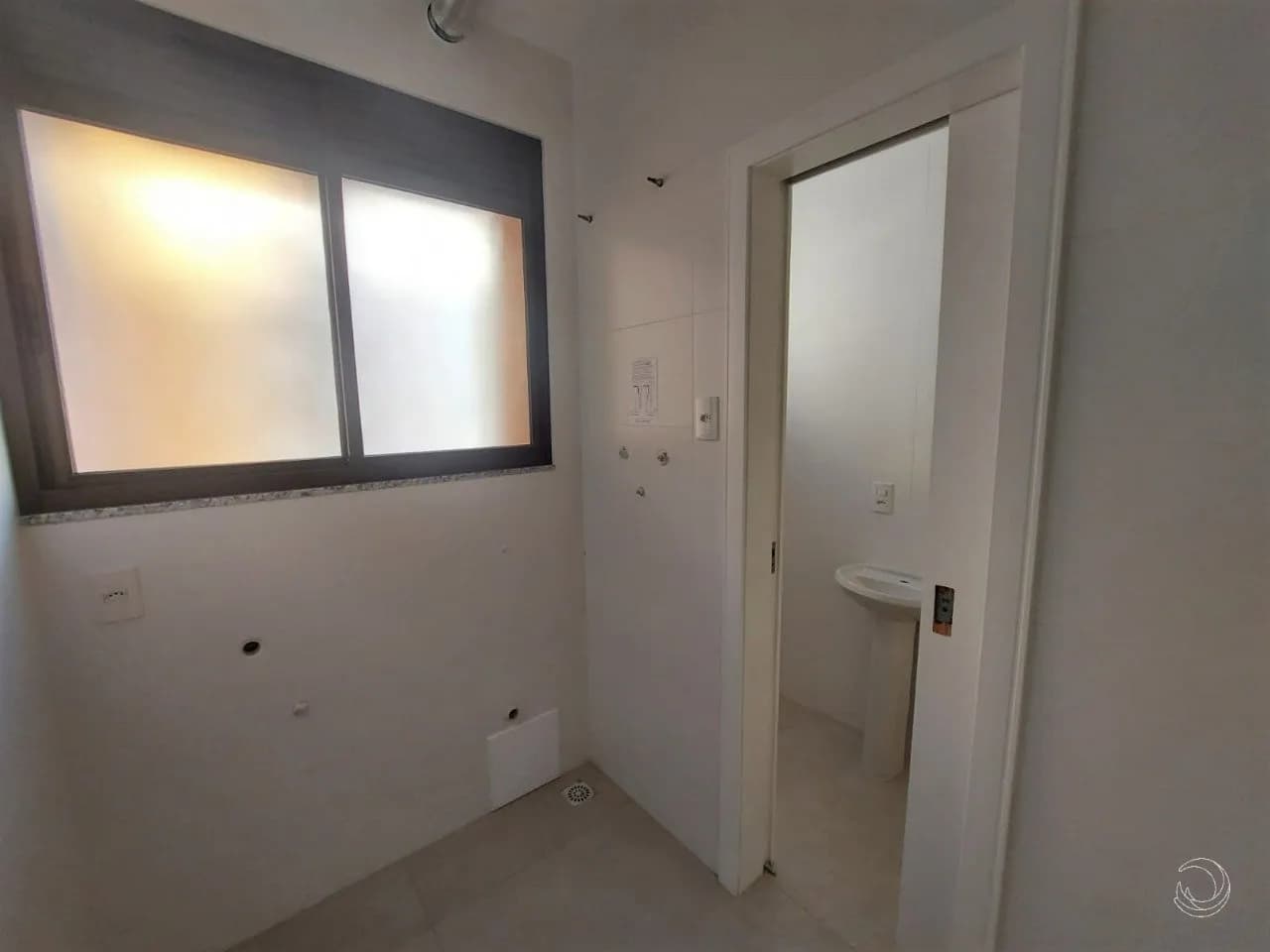 Apartamento para venda com 4 dormitórios em Itacorubi com 108 m² — foto 2