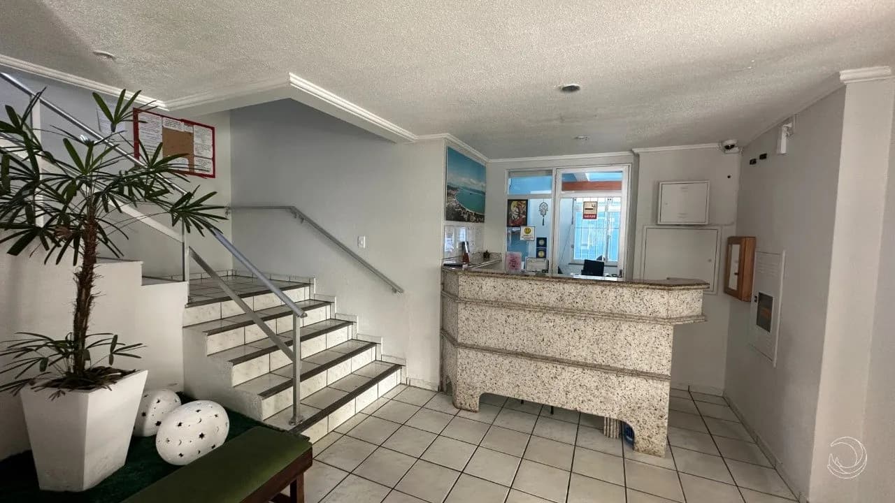 Hotel/pousada para venda em Canasvieiras com 45 m²