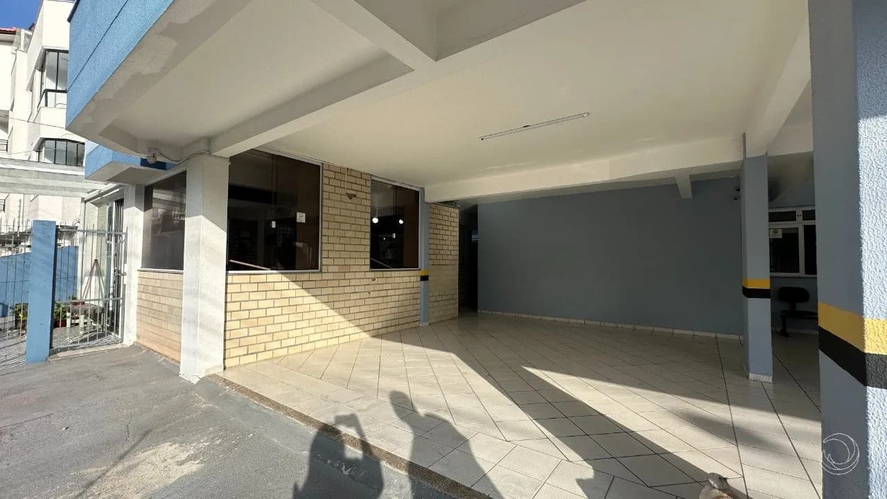 Hotel/pousada para venda em Canasvieiras com 45 m² — foto 3