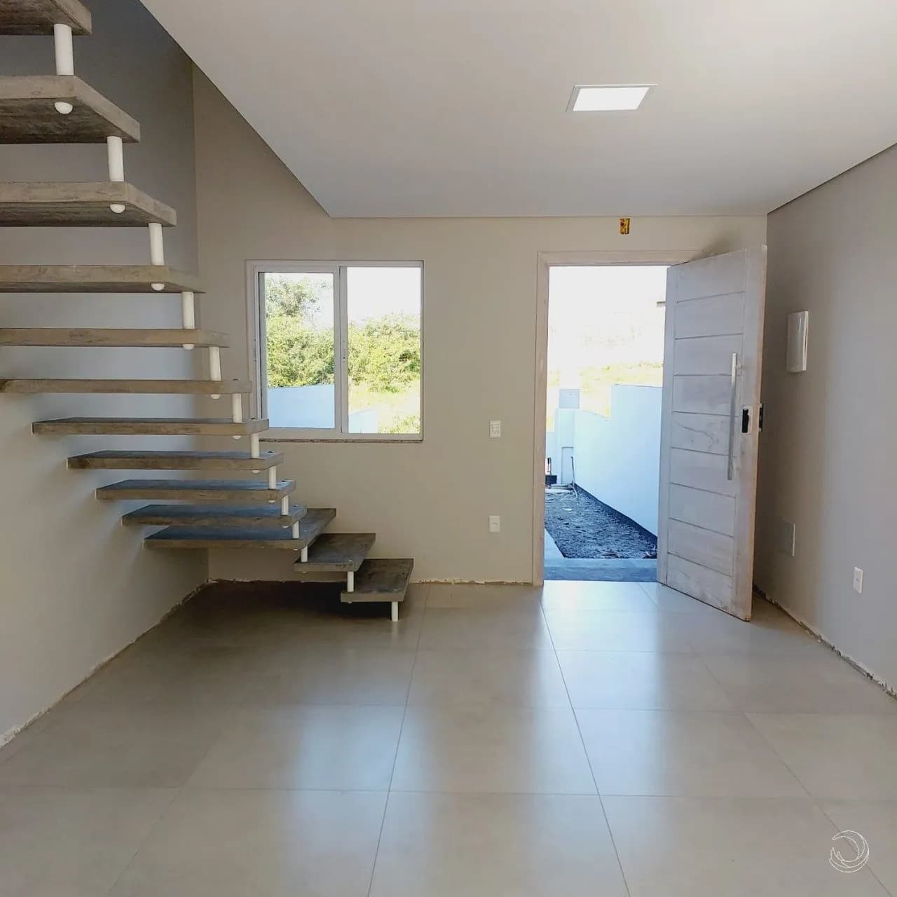 Casa para venda com 2 dormitórios em Areias com 85 m² — foto 2