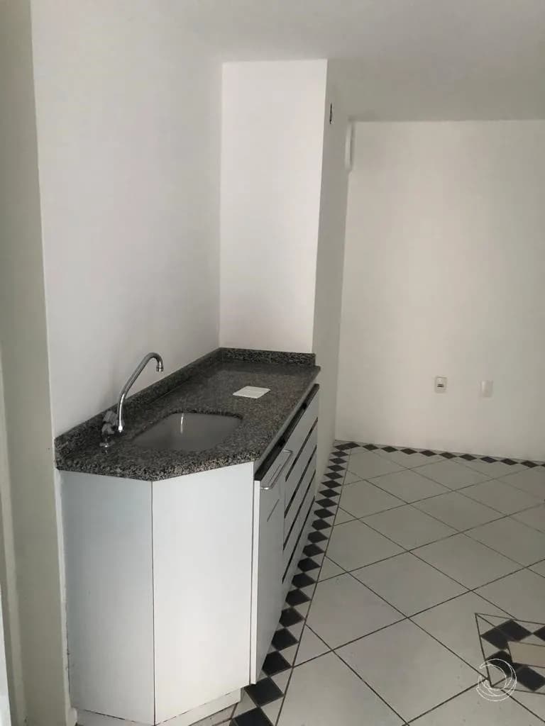 Sala comercial para venda em Centro com 64 m² — foto 3