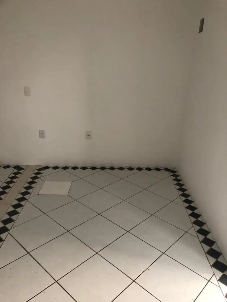 Sala comercial para venda em Centro com 64 m² — foto 4