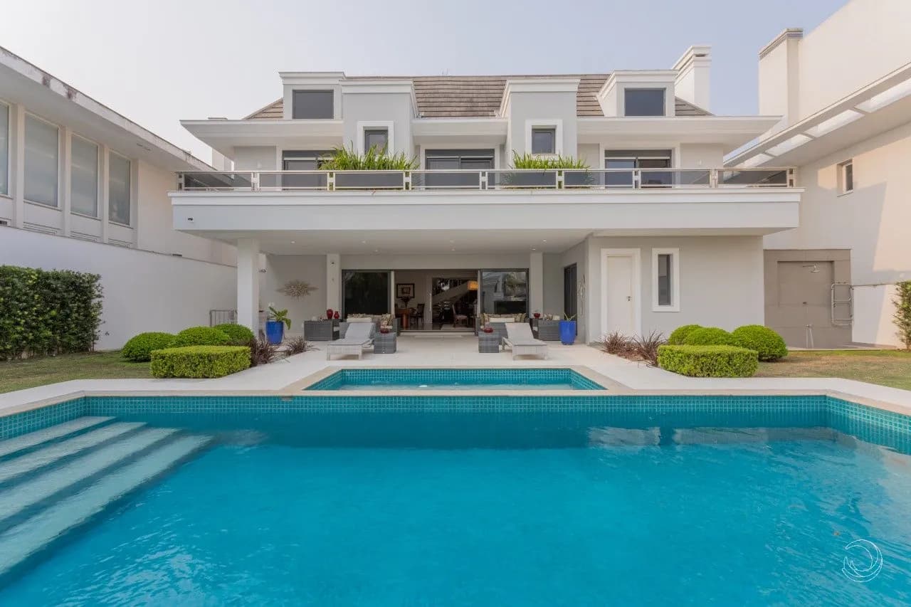 Casa para venda com 5 dormitórios em Jurerê Internacional com 758 m² — foto principal